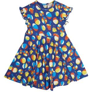 Organic Cotton 5-piece bundle 4-5 years. 2 Dresses, 2 t-shirts, and pants.